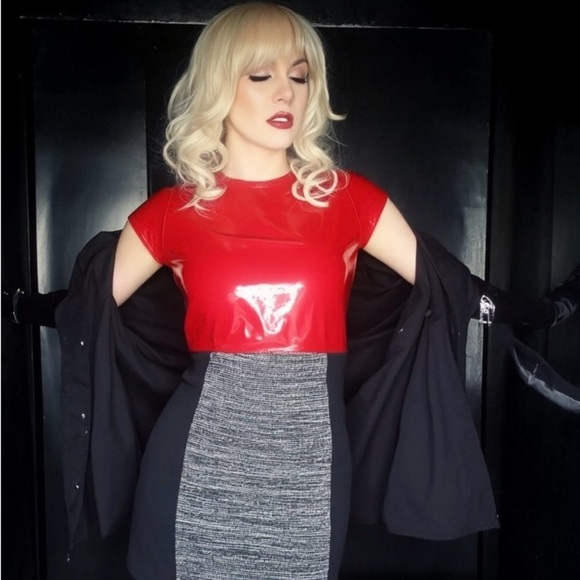 Gorgeous Grey and Black Calvin klein size 8 skirt Great condition - Picture 3 of 7